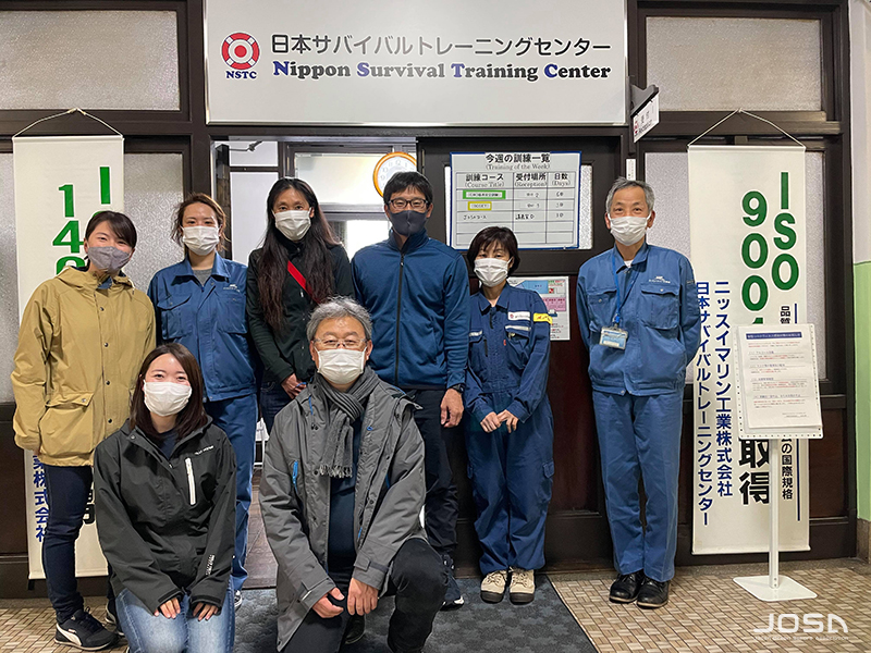 北九州の日本サバイバルトレーニングセンター（NSTC）で開催されたJOSA主催のワールドセーリング・シーサバイバル・トレーニング・コース
